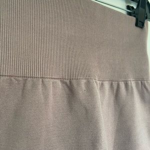 Aritzia Flow Taupe Bike Shorts